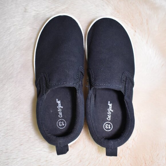 Cat & Jack Black Slip on Slide on Canvas Casual Sneakers Size 13 - Picture 5 of 9